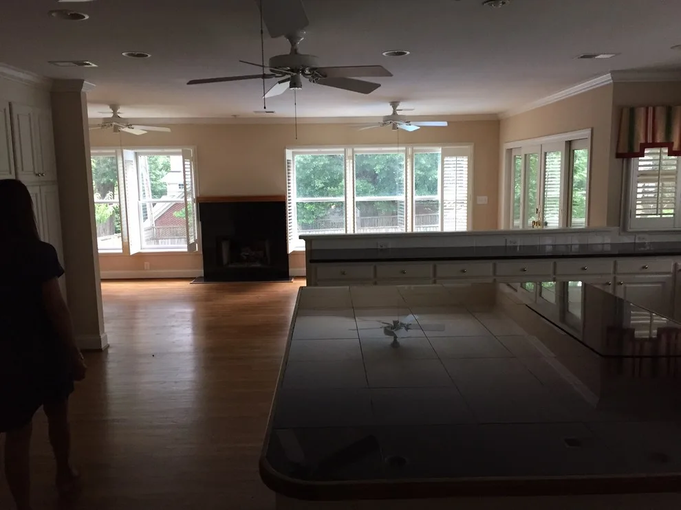 Highland Drive renovation by Majestic Builders, Inc. - Photo 15