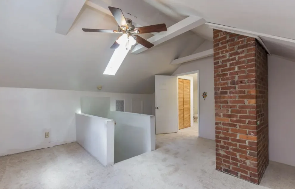 Highland Drive renovation by Majestic Builders, Inc. - Photo 20