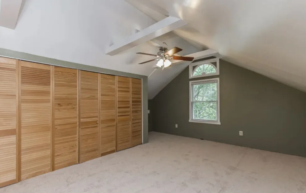 Highland Drive renovation by Majestic Builders, Inc. - Photo 19