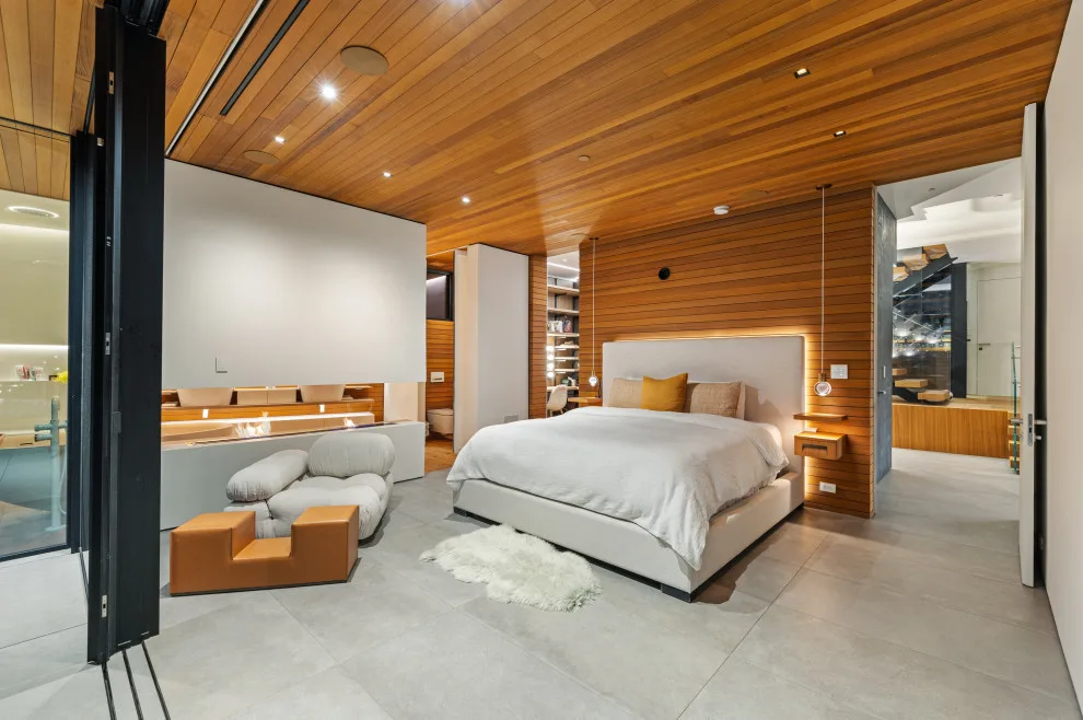 Two Seventy-Five Diviso by Hamta Partners INC - Photo 68