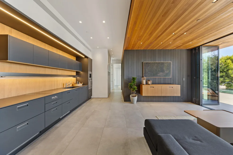 Two Seventy-Five Diviso by Hamta Partners INC - Photo 30