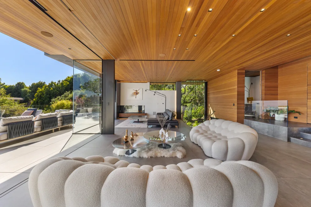 Two Seventy-Five Diviso by Hamta Partners INC - Photo 64