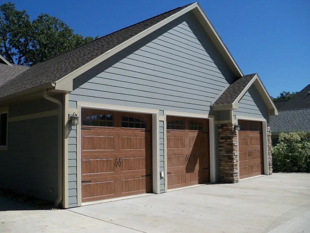 Big Spirit Lake Walkout Ranch by 3D Builders - Photo 5