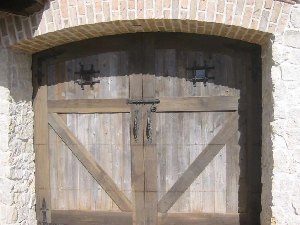 Amen Residence in Orange County, California by Naddour's Custom Metalworks/Baltic Iron Doors - Photo 9