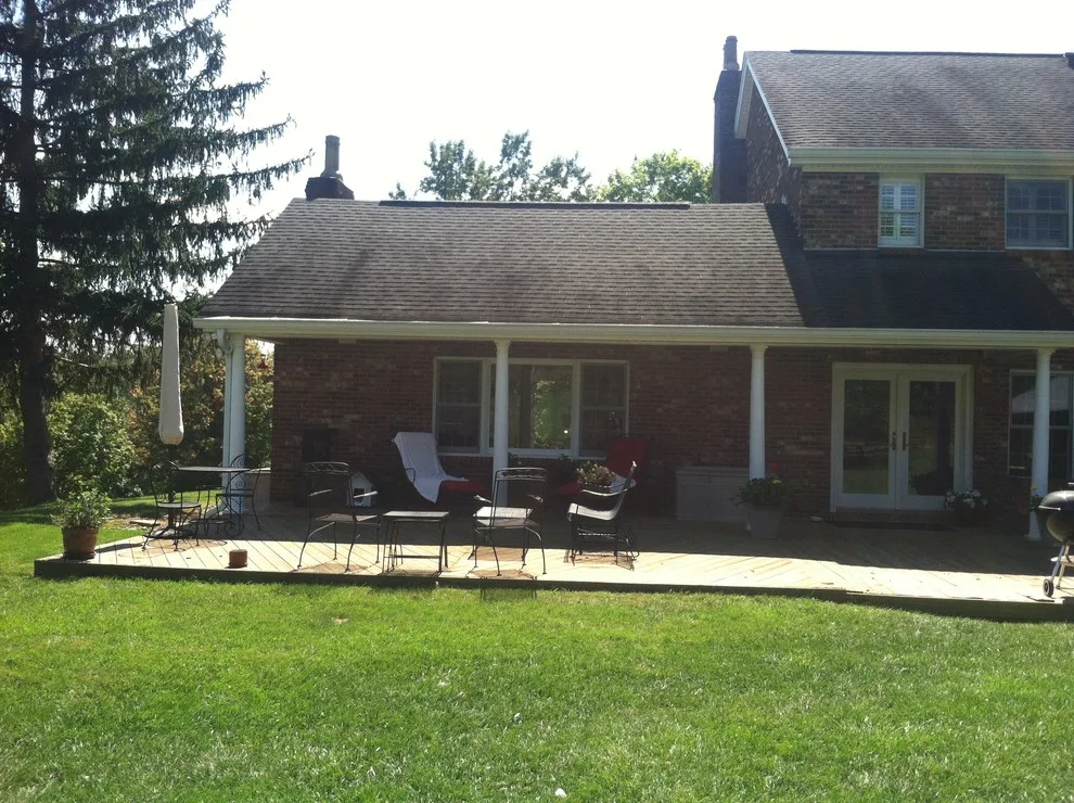 The Enclosed Viewing Porch and Patio by Maile, Tekulve & Gray - Photo 6