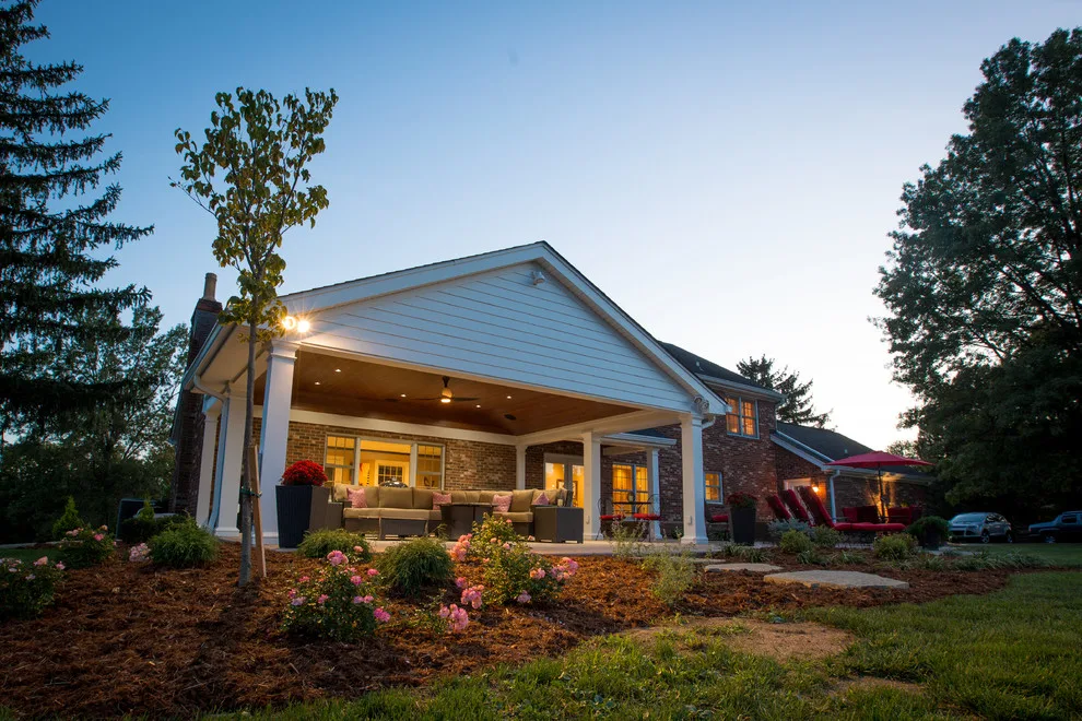 The Enclosed Viewing Porch and Patio by Maile, Tekulve & Gray - Photo 5
