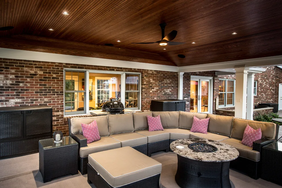 The Enclosed Viewing Porch and Patio by Maile, Tekulve & Gray - Photo 2