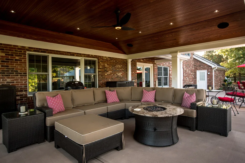 The Enclosed Viewing Porch and Patio by Maile, Tekulve & Gray - Photo 4