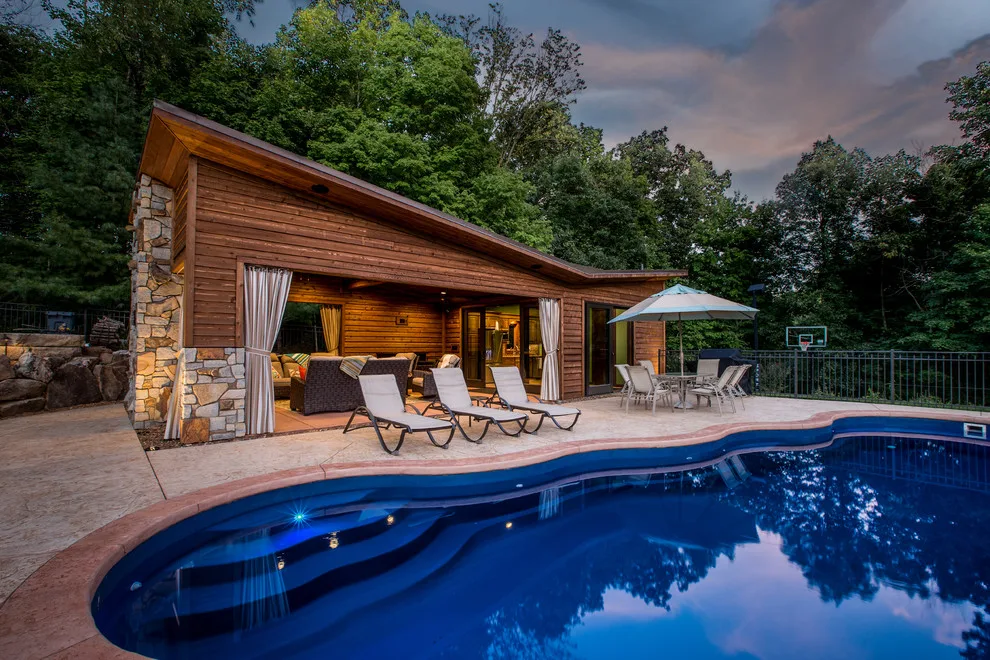 Swimming Pool Pavilion by Maile, Tekulve & Gray - Photo 5
