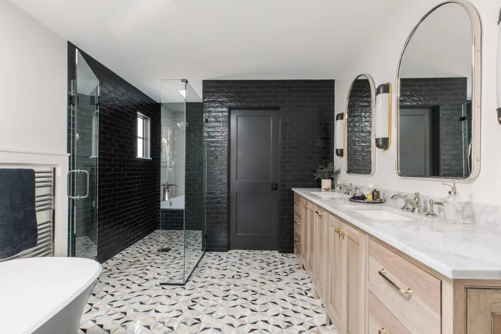 Elegant simplicity by Refined Renovations & Refined Home - Photo 13