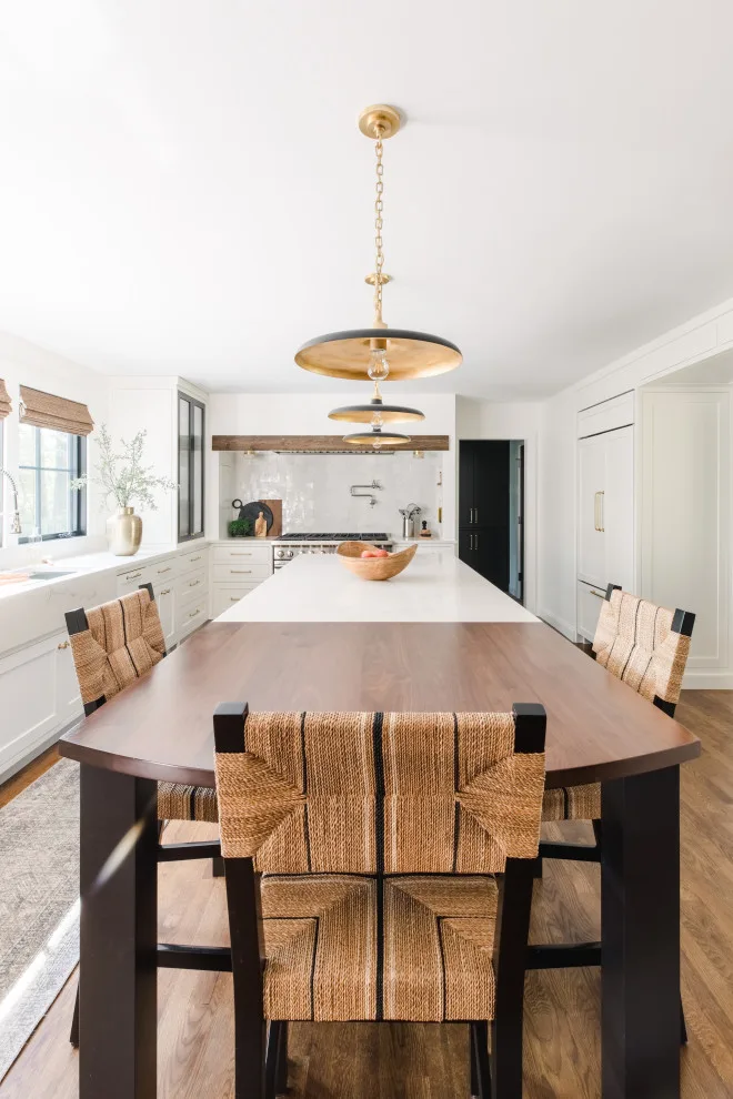 Elegant simplicity by Refined Renovations & Refined Home - Photo 8