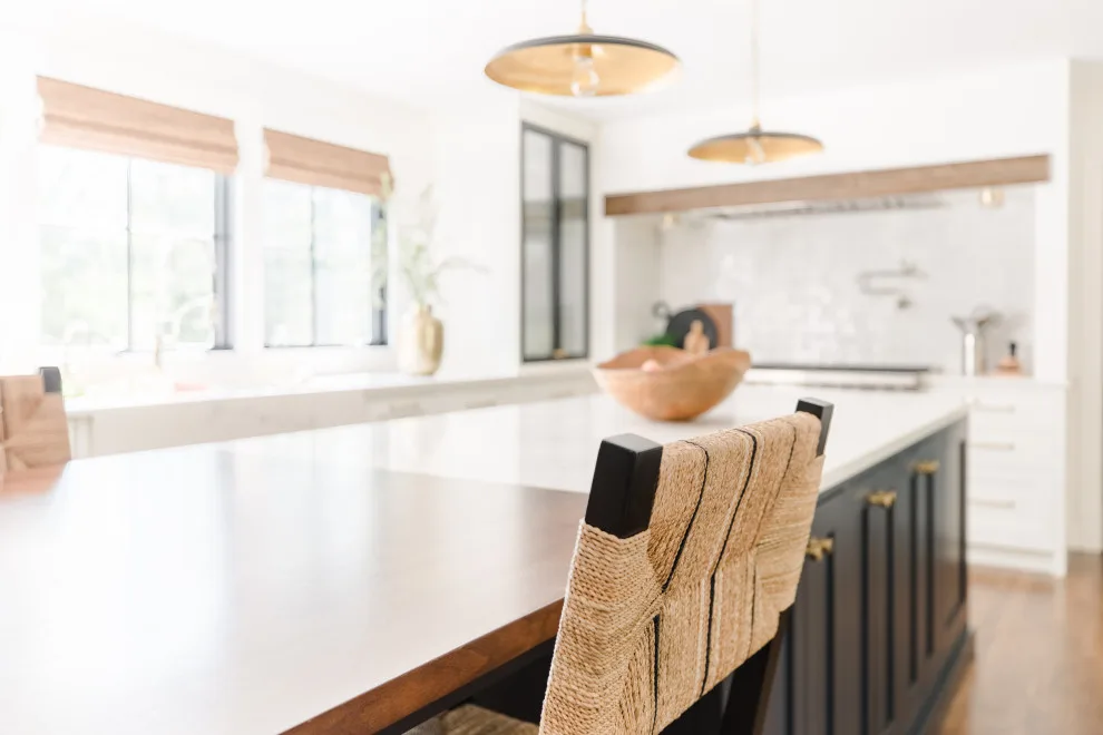 Elegant simplicity by Refined Renovations & Refined Home - Photo 16