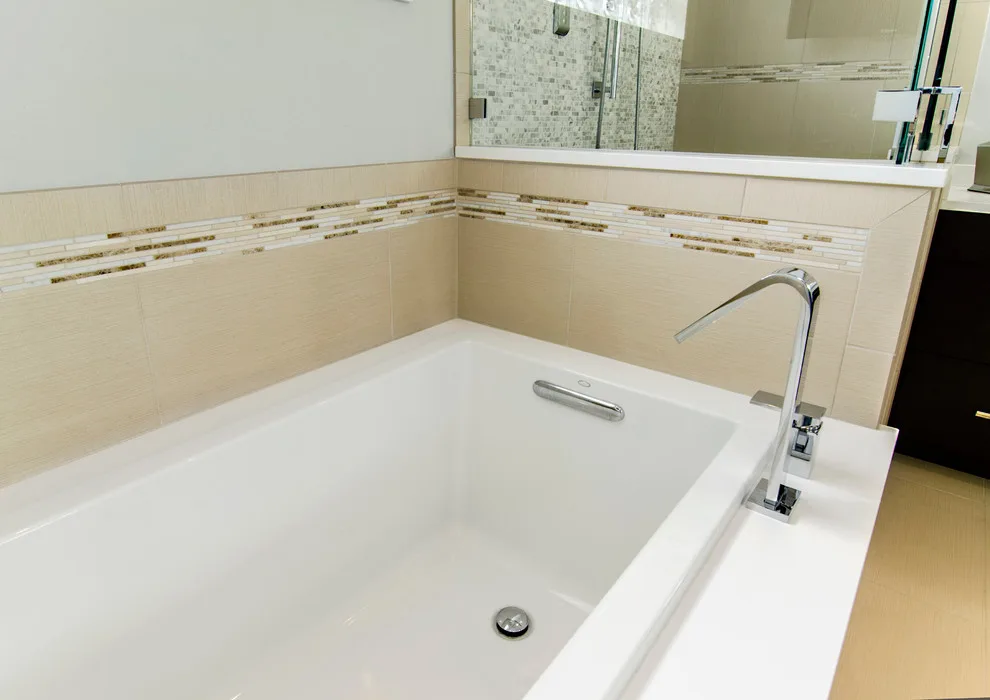 Bush Drive Main Bathroom by Alair Homes Plano - Photo 7