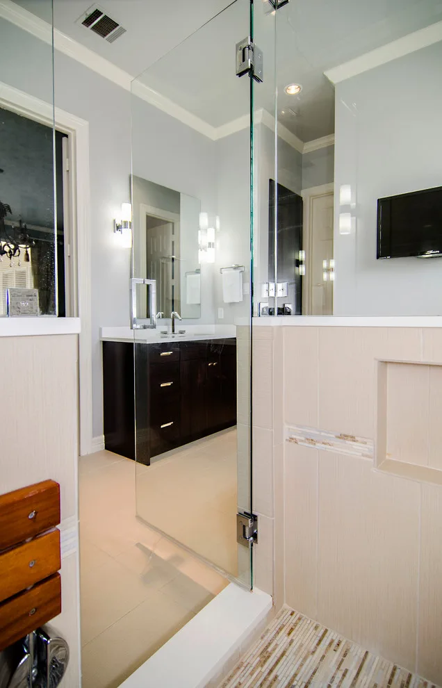 Bush Drive Main Bathroom by Alair Homes Plano - Photo 6