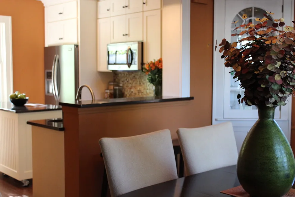 Stylish City Kitchen by Oak & Arrow Homes - Photo 9