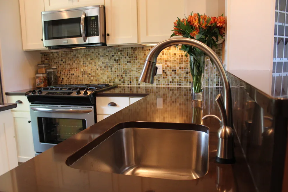 Stylish City Kitchen by Oak & Arrow Homes - Photo 16