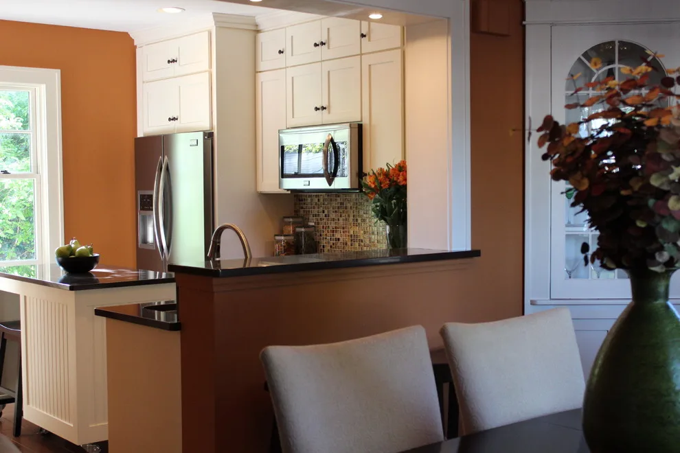 Stylish City Kitchen by Oak & Arrow Homes - Photo 14