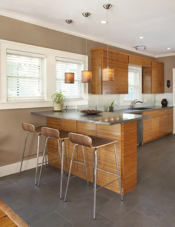 Modern Kitchen Renovation in Dallas by Blackline Renovations - Photo 2