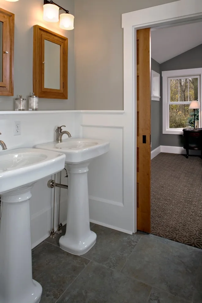 Bespoke Residence Constructed in Mahtomedi by D.T. Carlson Co. - Photo 2