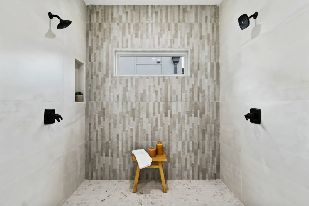 West Avenue 2 - Contemporary Style by InCollab Designs Co. - Photo 6