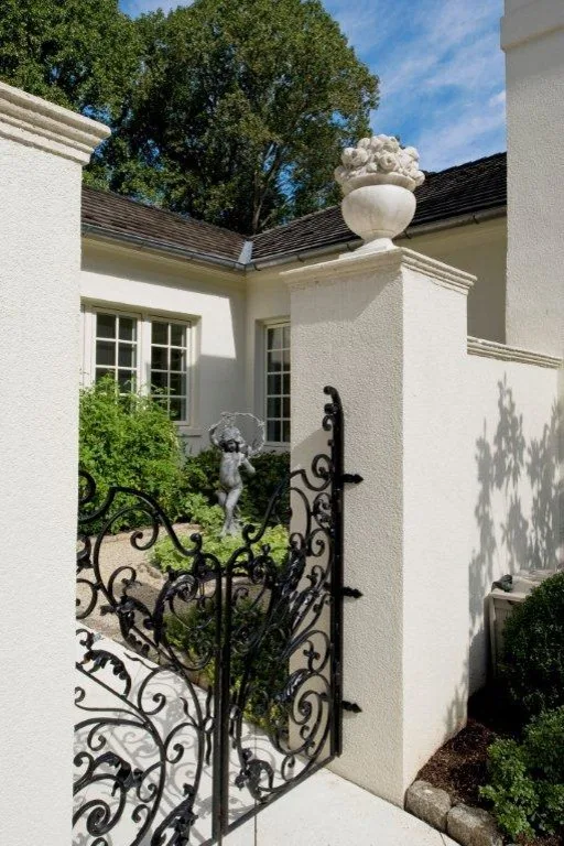 Gracefulness by E. B. Mahoney Builders, Inc. - Photo 17