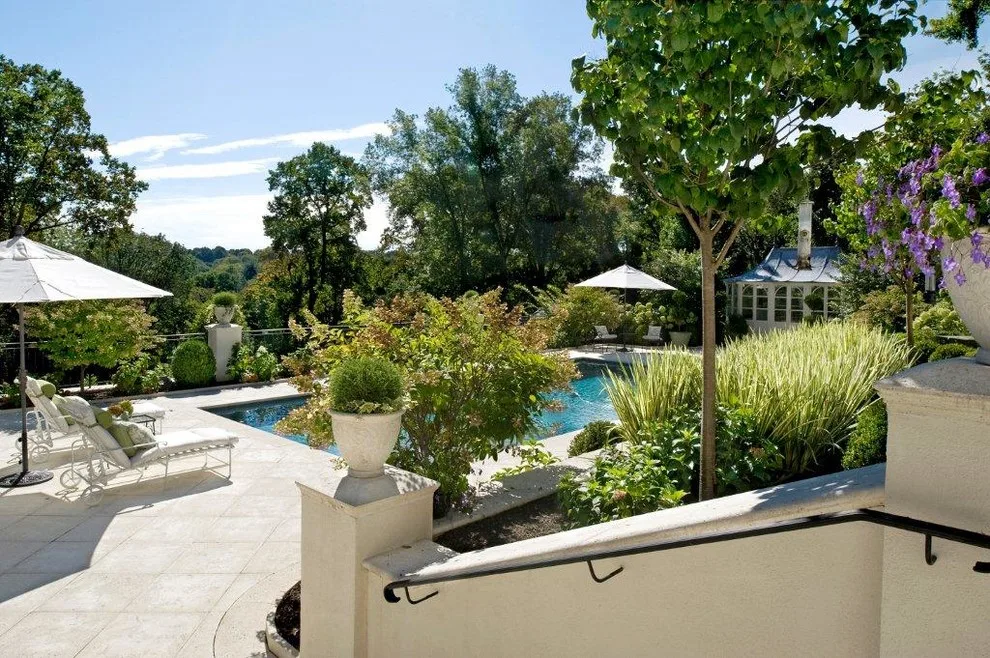 Gracefulness by E. B. Mahoney Builders, Inc. - Photo 4
