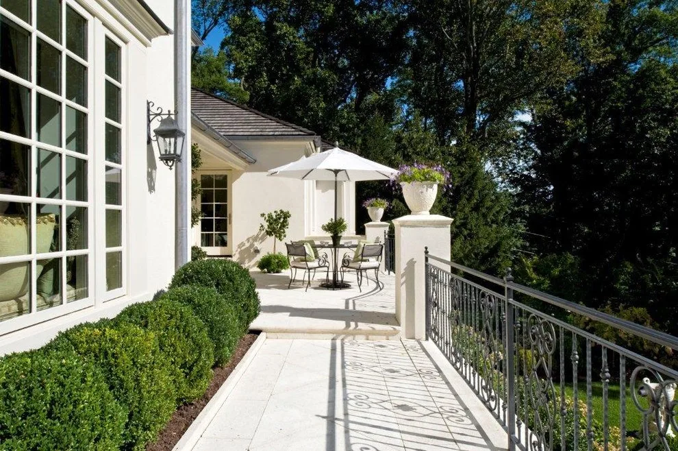 Gracefulness by E. B. Mahoney Builders, Inc. - Photo 9