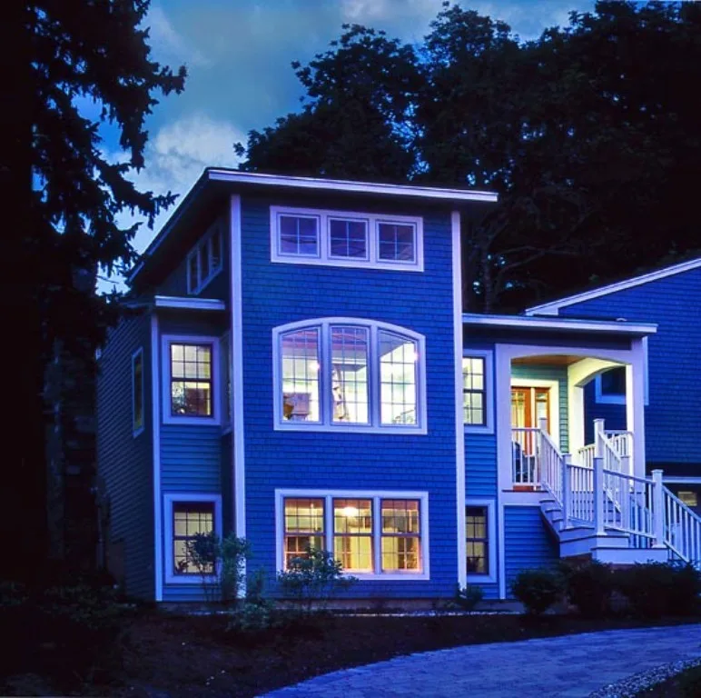 Modern Family Residence by Peregrine Design Build - Photo 4