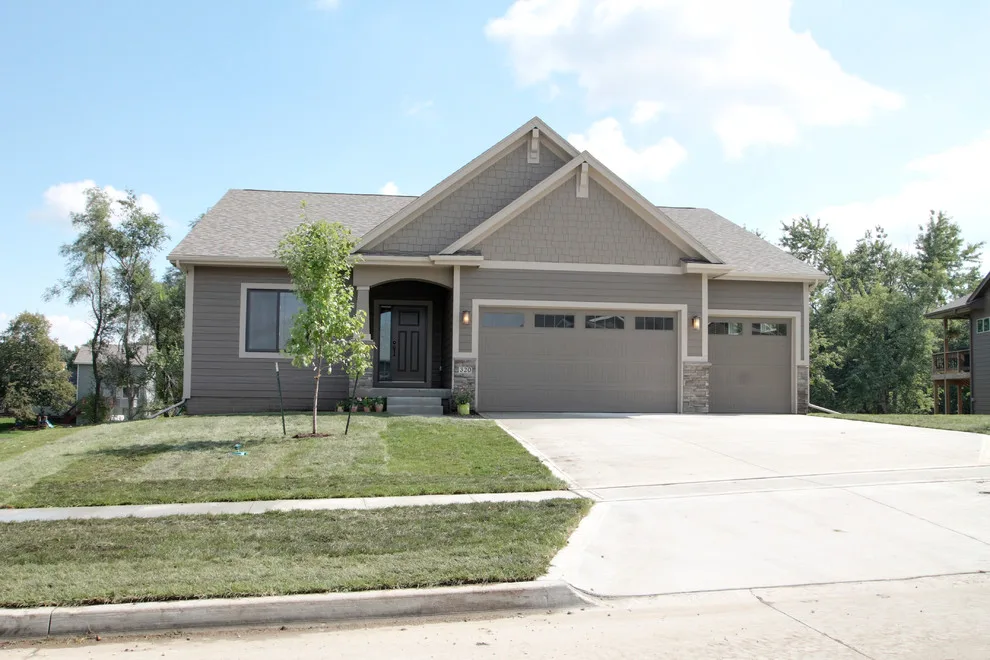 Drake Homes Exteriors by Drake Homes - Photo 99