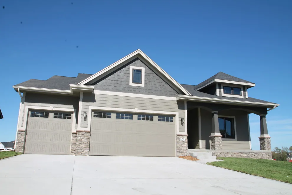 Drake Homes Exteriors by Drake Homes - Photo 42