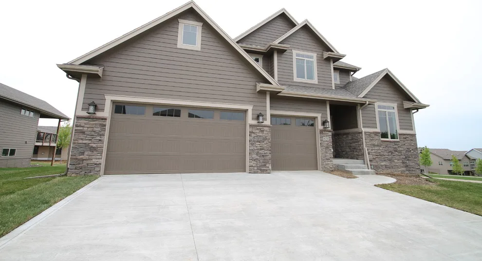 Drake Homes Exteriors by Drake Homes - Photo 17