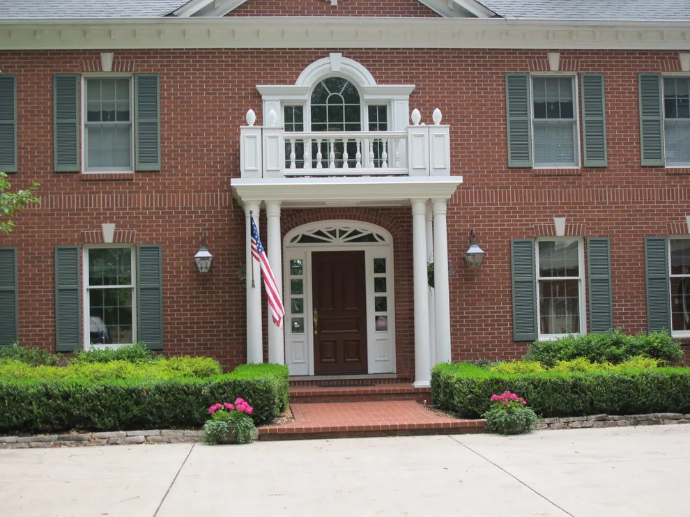 Valparaiso entrance renovation by Guinn Construction LLC - Photo 4