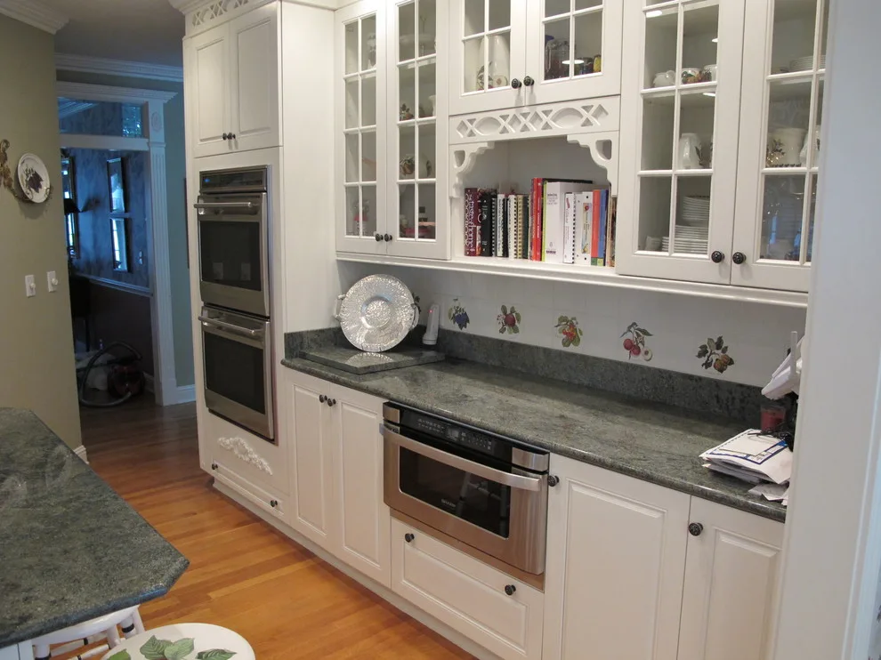 Valparaiso kitchen renovation by Guinn Construction LLC - Photo 4