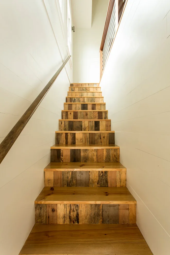 Elevated Getaway by Dwellings, Inc. - Photo 7