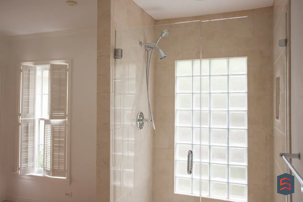 Dallas, TX Master Bathroom at Highland Park by Sardone | McLain - Photo 8