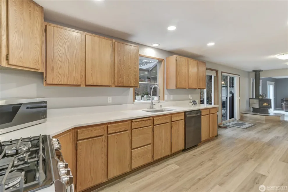 Olympia West Revamp by DnA Build & Design LLC - Photo 11