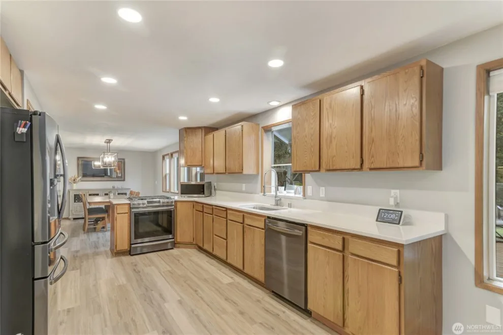 Olympia West Revamp by DnA Build & Design LLC - Photo 12