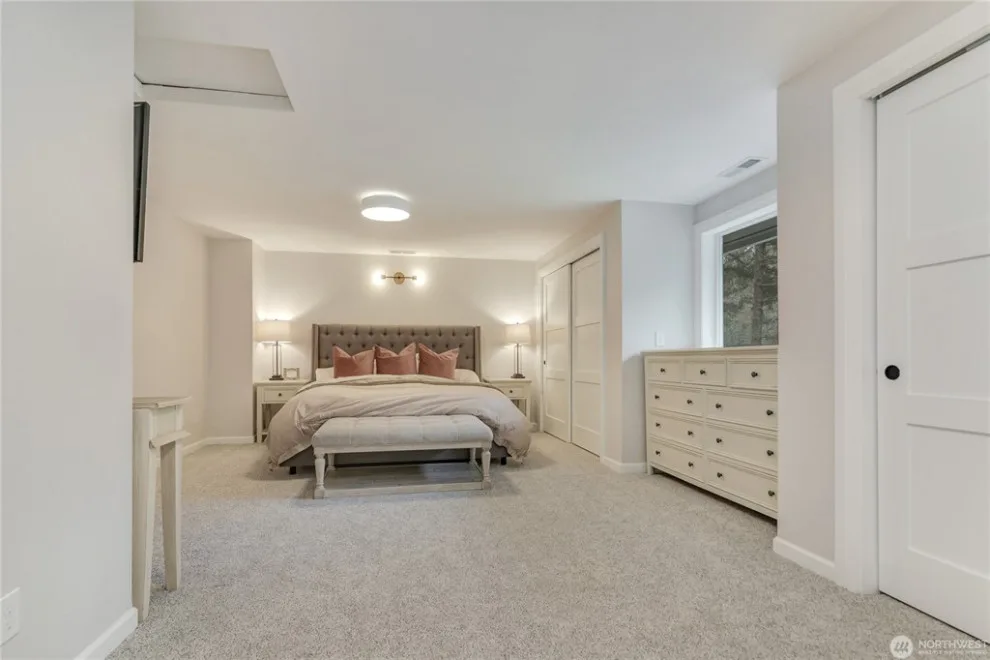 Olympia West Revamp by DnA Build & Design LLC - Photo 4