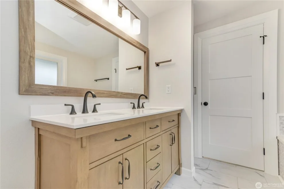 Olympia West Revamp by DnA Build & Design LLC - Photo 3