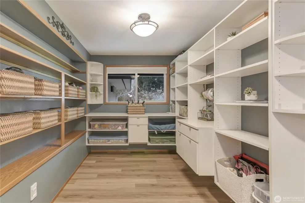 Olympia West Revamp by DnA Build & Design LLC - Photo 9