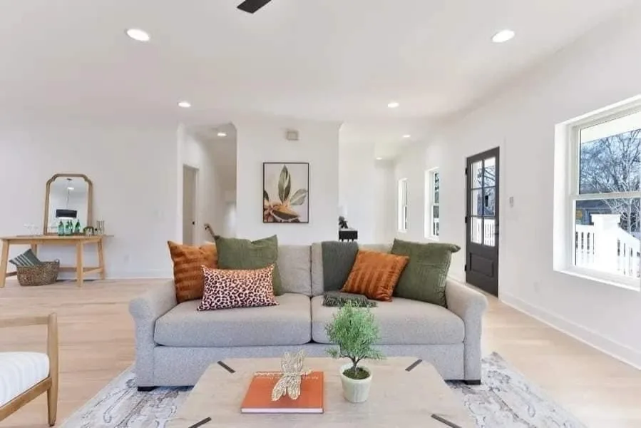 Robinson Avenue - Classic Design by InCollab Designs Co. - Photo 2