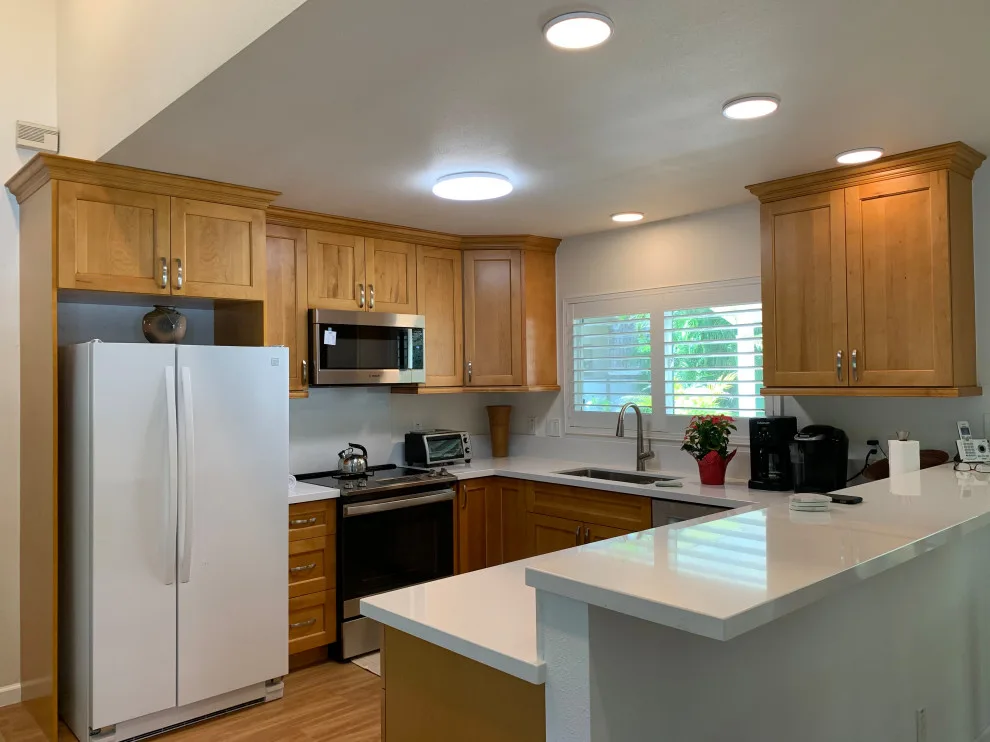 Manoa Fresh Kitchen by Josh Design Build - Photo 2