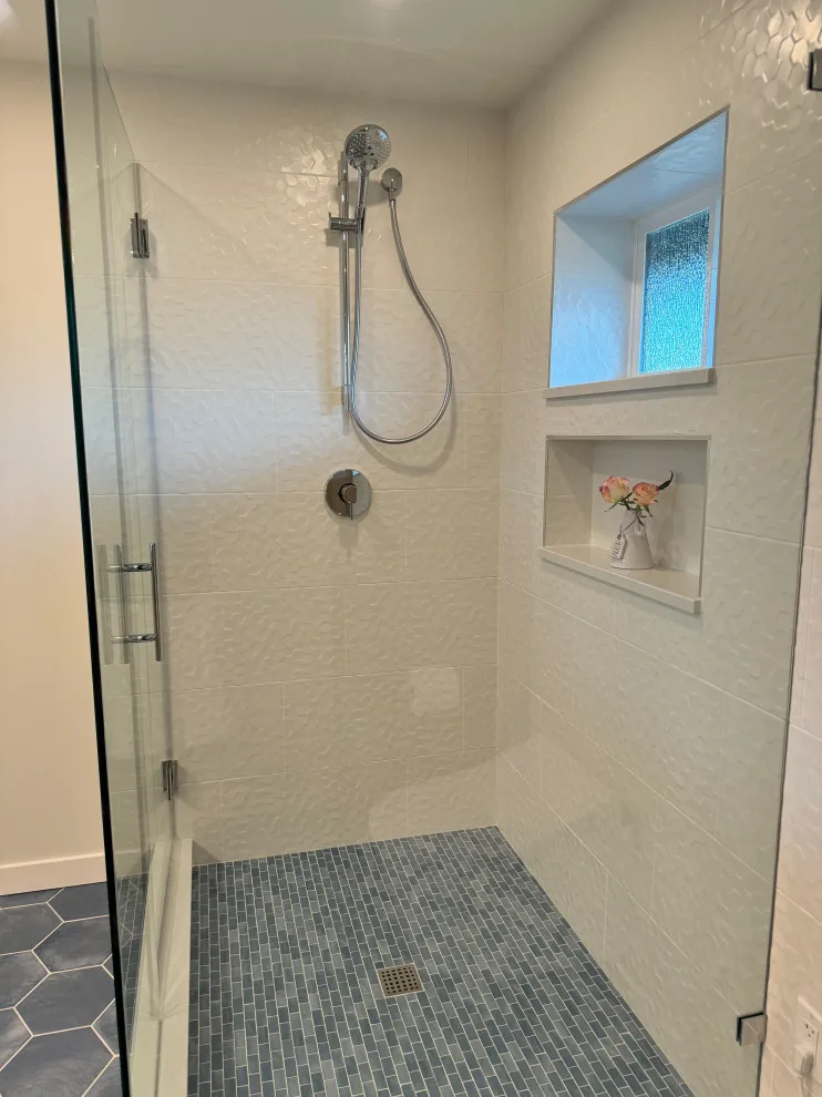 Kirkland North Renovation by Paul Thomas Designs, LLC - Photo 5