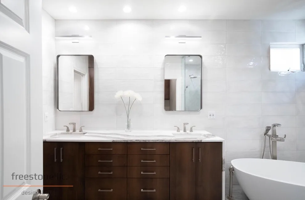 Conrad Modern Master Bath by Freestone LLC Design-build - Photo 11