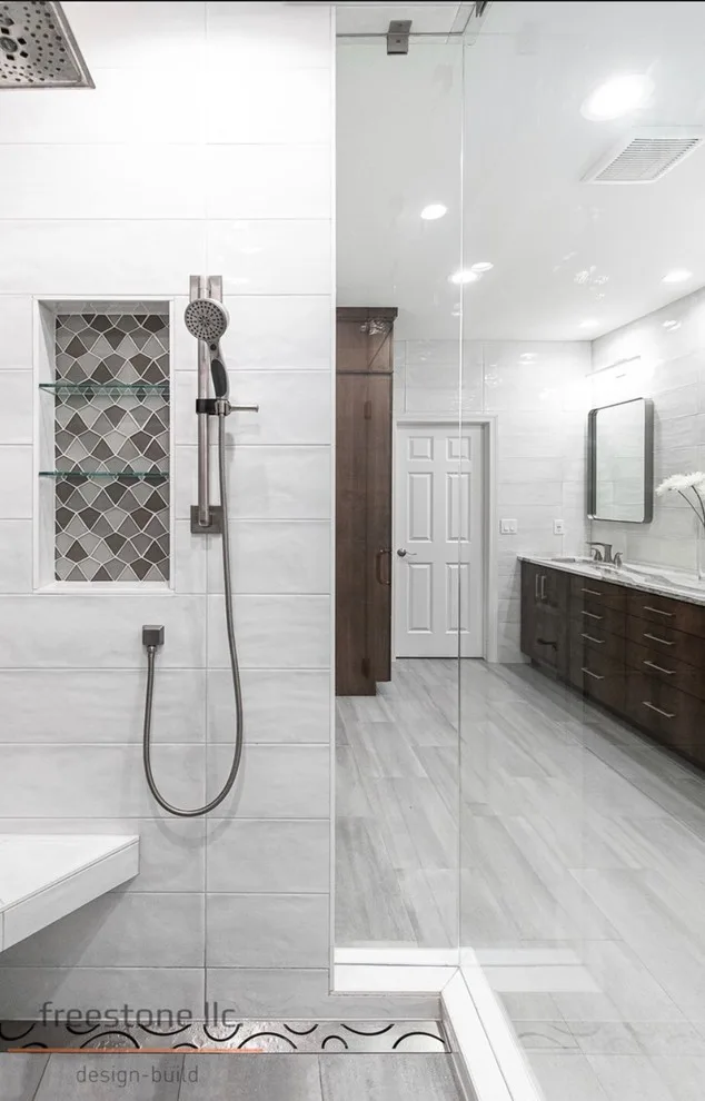 Conrad Modern Master Bath by Freestone LLC Design-build - Photo 3