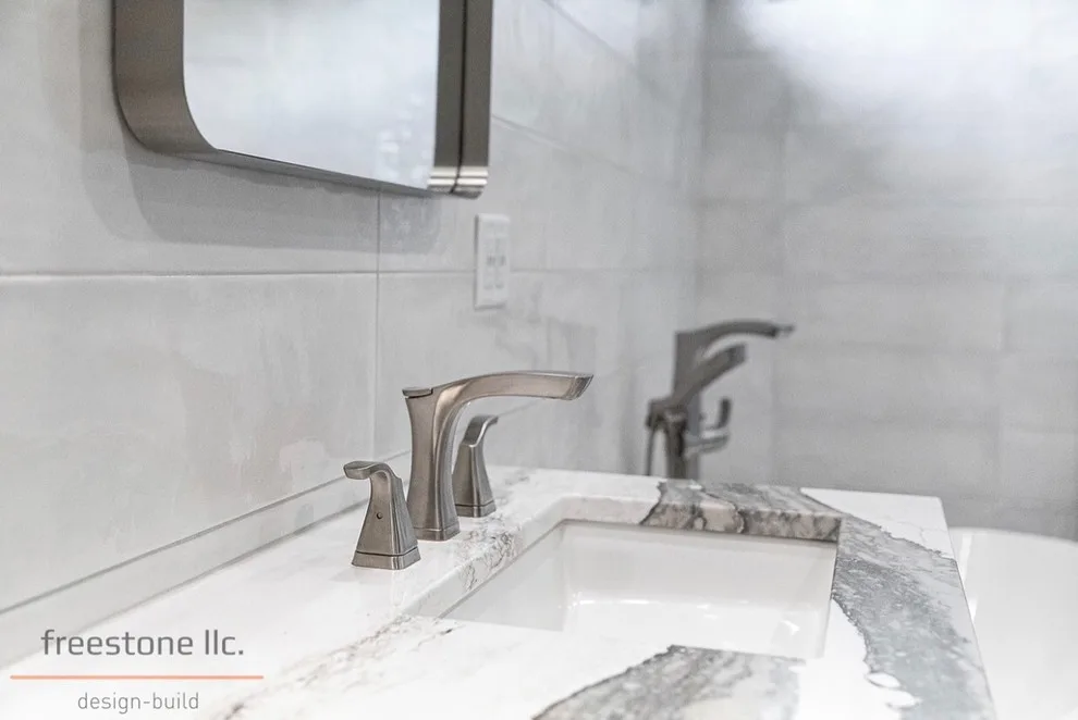 Conrad Modern Master Bath by Freestone LLC Design-build - Photo 7