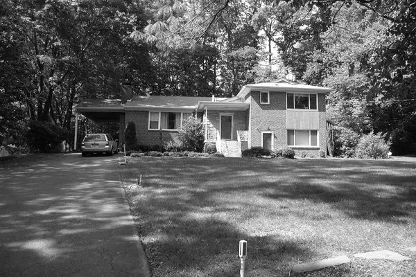 Mid-Century Modern Makeover by Wentworth - Photo 4