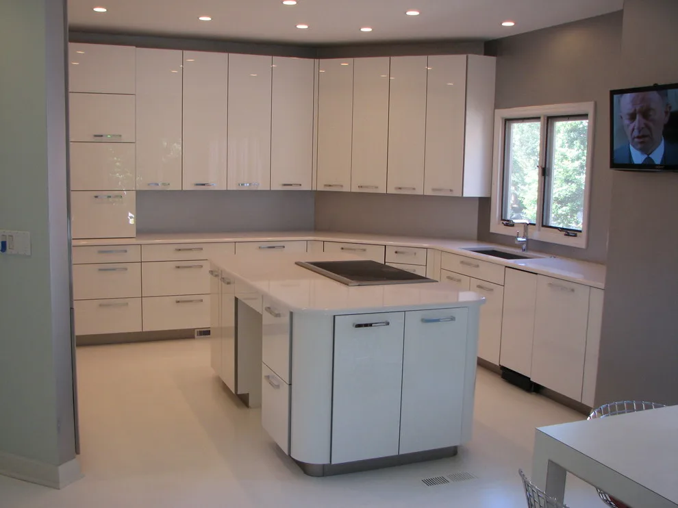 Contemporary Kitchen by Distinctive Design + Build + Remodel - Photo 14