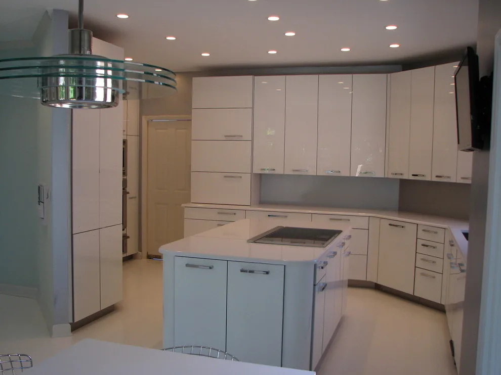 Contemporary Kitchen by Distinctive Design + Build + Remodel - Photo 10