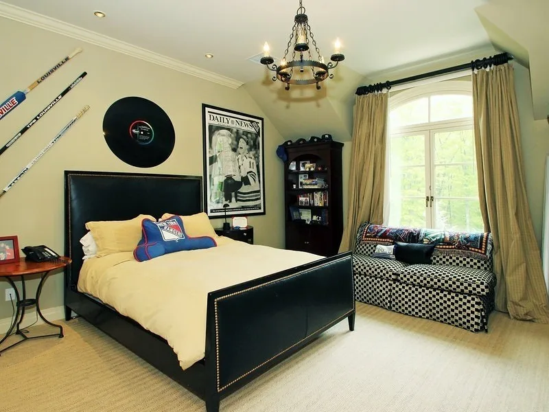 Montville Mansion - Valhalla Heights by Degnan Design Build + Degnan Design Group - Photo 16